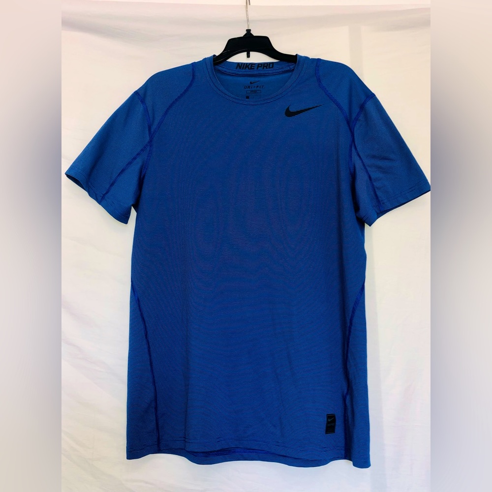 Nike Active short sleeved top